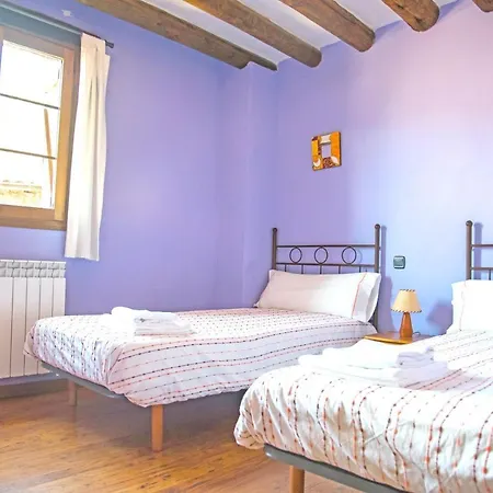 Cosy House + Mountain View Belsierre