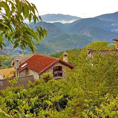 Cosy House + Mountain View Сasa de vacaciones