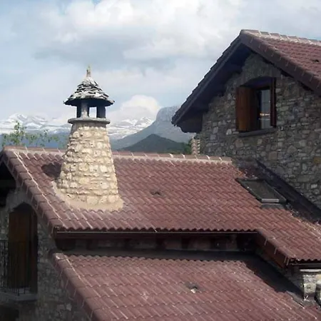 Cosy House + Mountain View Belsierre