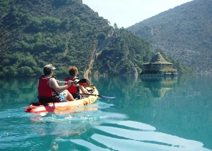 Cosy House + Mountain View